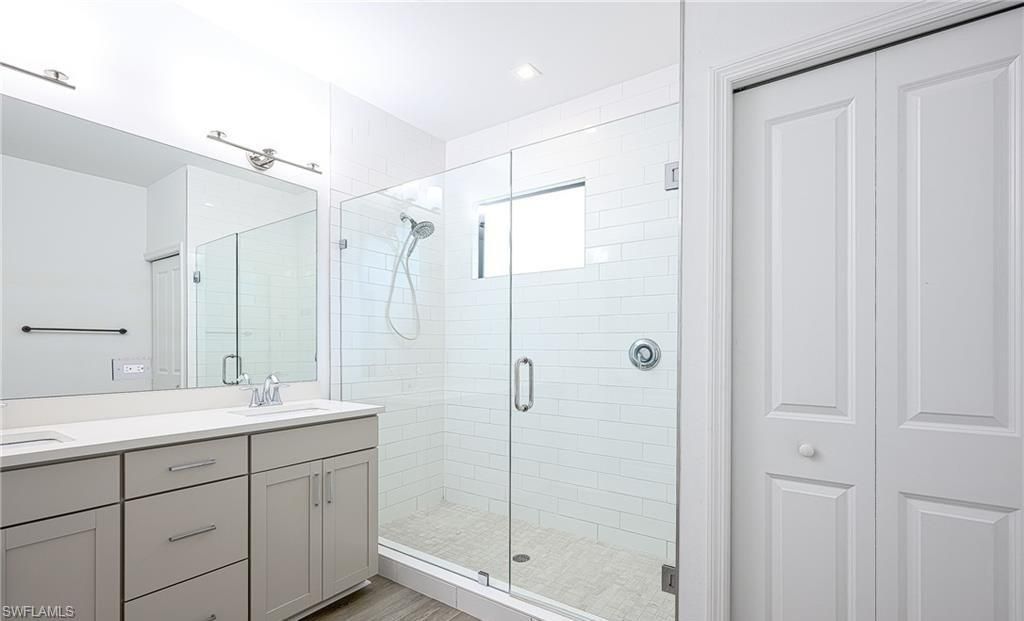 7320 Rockefeller Dr , Naples, FL 34119 Photo