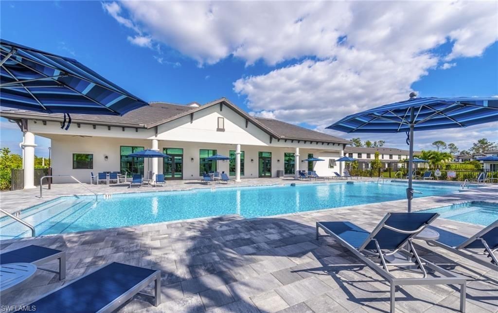 7320 Rockefeller Dr , Naples, FL 34119 Photo