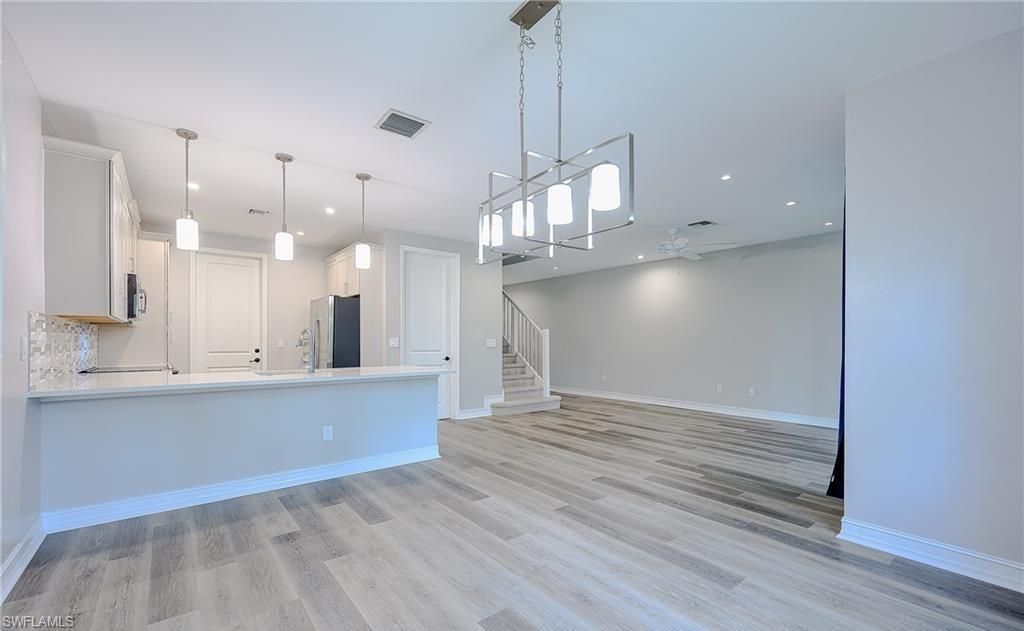 7320 Rockefeller Dr , Naples, FL 34119 Photo