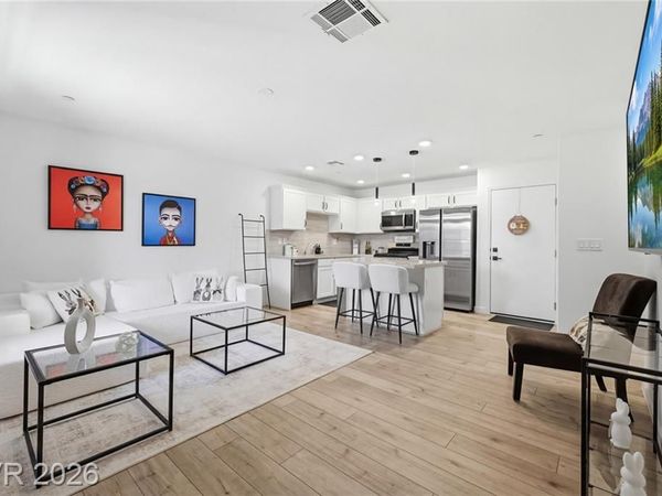 709 Pickled Pepper Place , Henderson, NV 89011