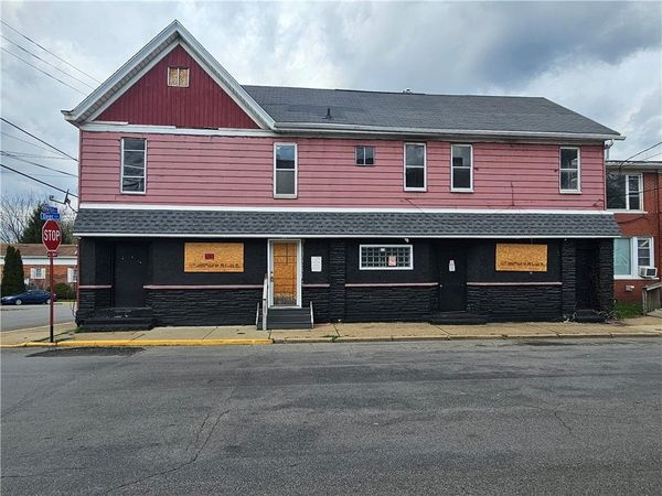 406 Deer Ln , Rochester, PA 15074