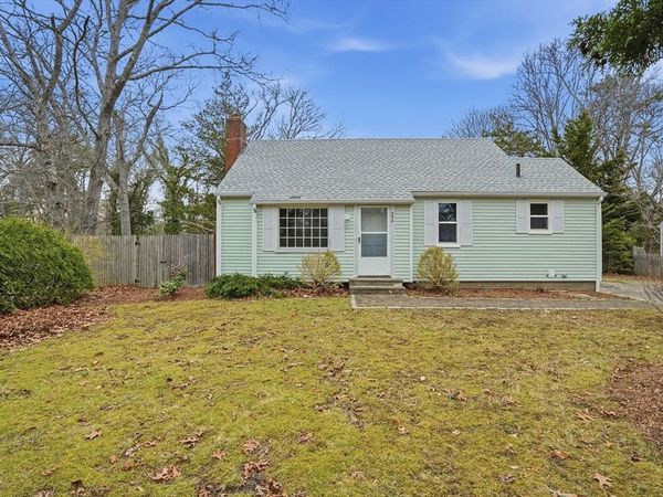 590 Sandwich Rd, Falmouth, MA 02536