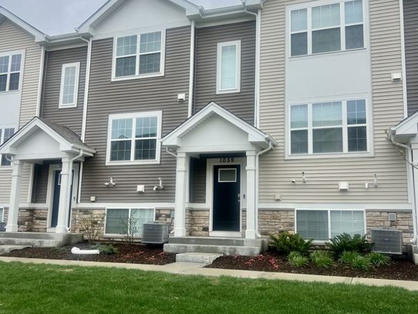 1059 Briar Glen Court , Hampshire, IL 60140