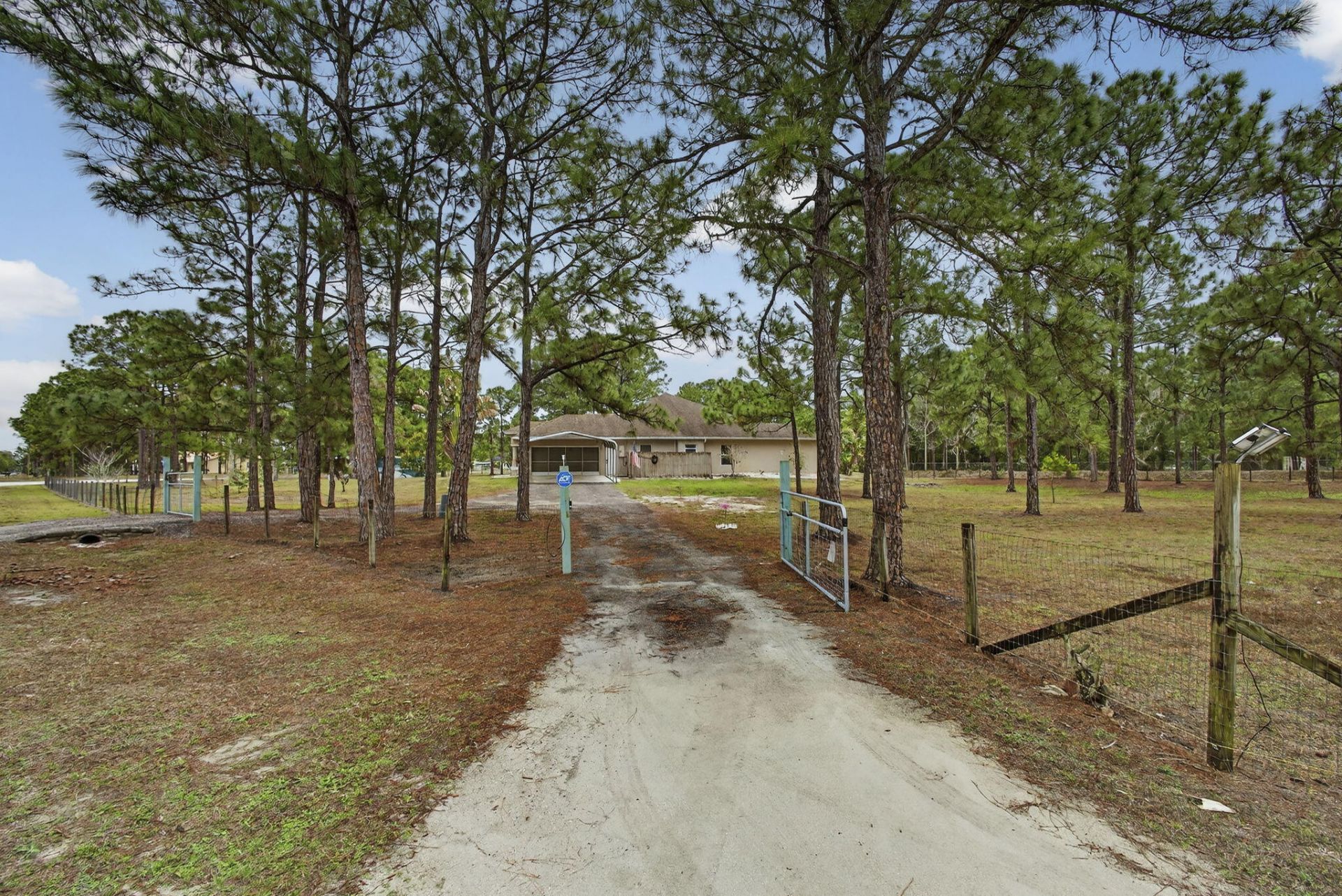 17044 N 72nd Rd Road N, Loxahatchee, FL 33470 Photo