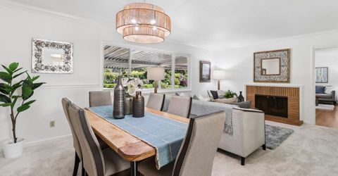 6721 Swenson Way, Sacramento, CA 95831 Photo