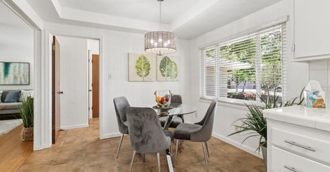 6721 Swenson Way, Sacramento, CA 95831 Photo