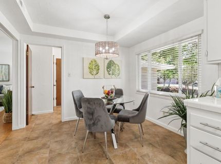 6721 Swenson Way, Sacramento, CA 95831 Photo