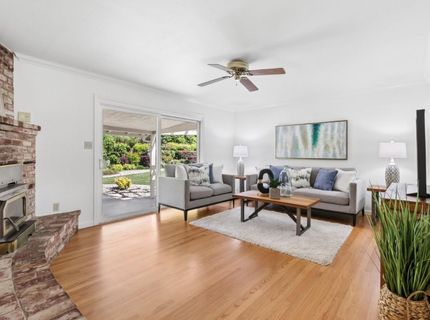 6721 Swenson Way, Sacramento, CA 95831 Photo