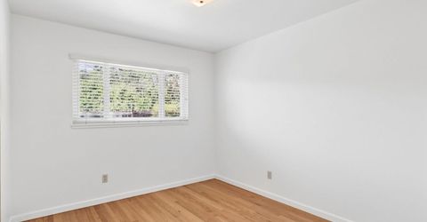 6721 Swenson Way, Sacramento, CA 95831 Photo