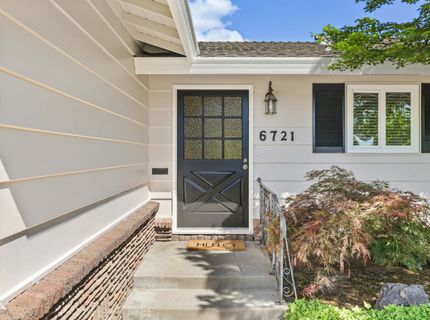 6721 Swenson Way, Sacramento, CA 95831 Photo