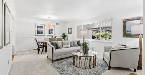 6721 Swenson Way, Sacramento, CA 95831 Photo