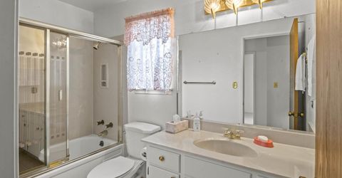 8003 Independence Ave, Stockton, CA 95209 Photo