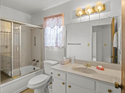 8003 Independence Ave, Stockton, CA 95209 Photo