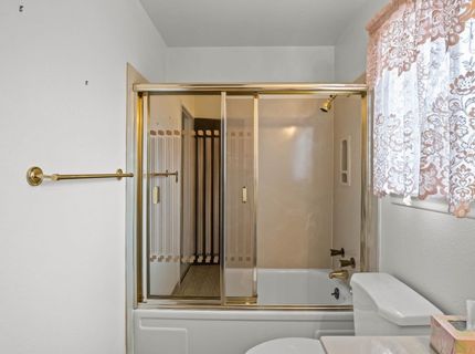 8003 Independence Ave, Stockton, CA 95209 Photo