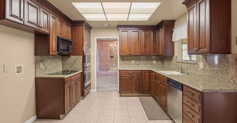 8003 Independence Ave, Stockton, CA 95209 Photo