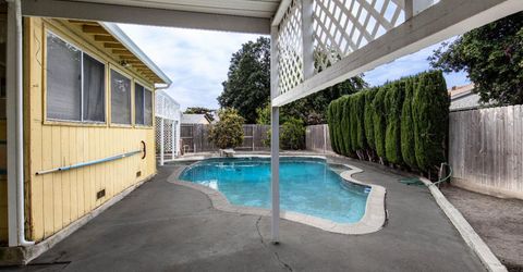 8003 Independence Ave, Stockton, CA 95209 Photo