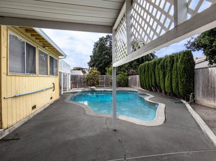 8003 Independence Ave, Stockton, CA 95209 Photo