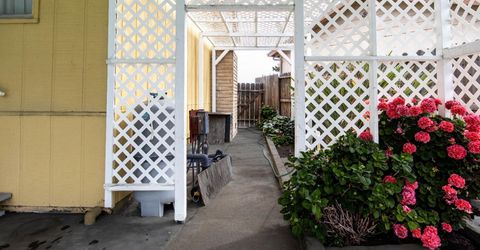 8003 Independence Ave, Stockton, CA 95209 Photo