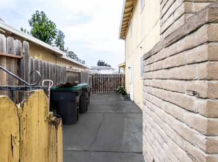 8003 Independence Ave, Stockton, CA 95209 Photo