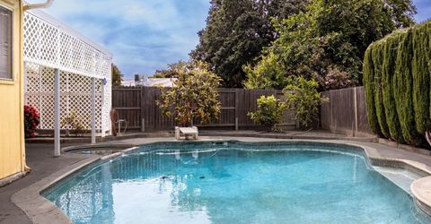 8003 Independence Ave, Stockton, CA 95209 Photo