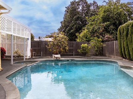 8003 Independence Ave, Stockton, CA 95209 Photo