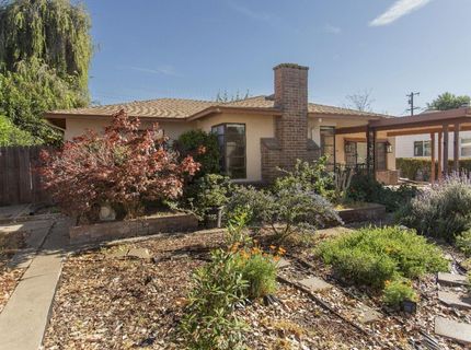 2074 W Monterey Ave, Stockton, CA 95204 Photo