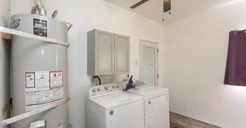 2074 W Monterey Ave, Stockton, CA 95204 Photo