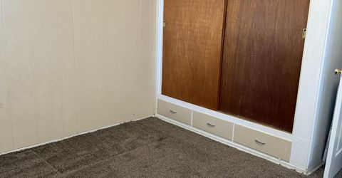 2074 W Monterey Ave, Stockton, CA 95204 Photo