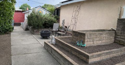 2074 W Monterey Ave, Stockton, CA 95204 Photo