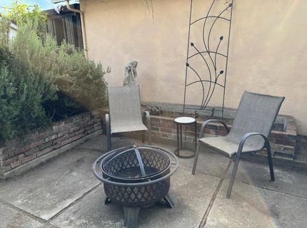 2074 W Monterey Ave, Stockton, CA 95204 Photo