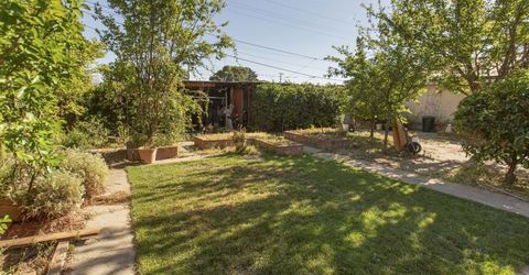 2074 W Monterey Ave, Stockton, CA 95204 Photo