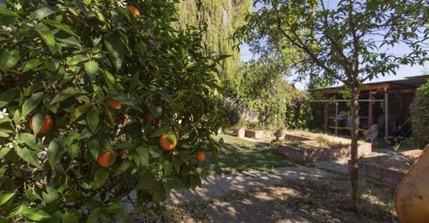 2074 W Monterey Ave, Stockton, CA 95204 Photo