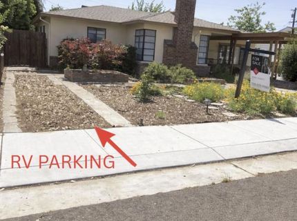 2074 W Monterey Ave, Stockton, CA 95204 Photo