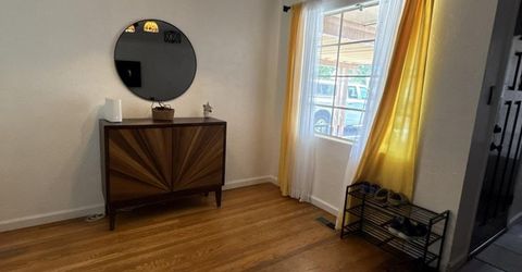 2074 W Monterey Ave, Stockton, CA 95204 Photo