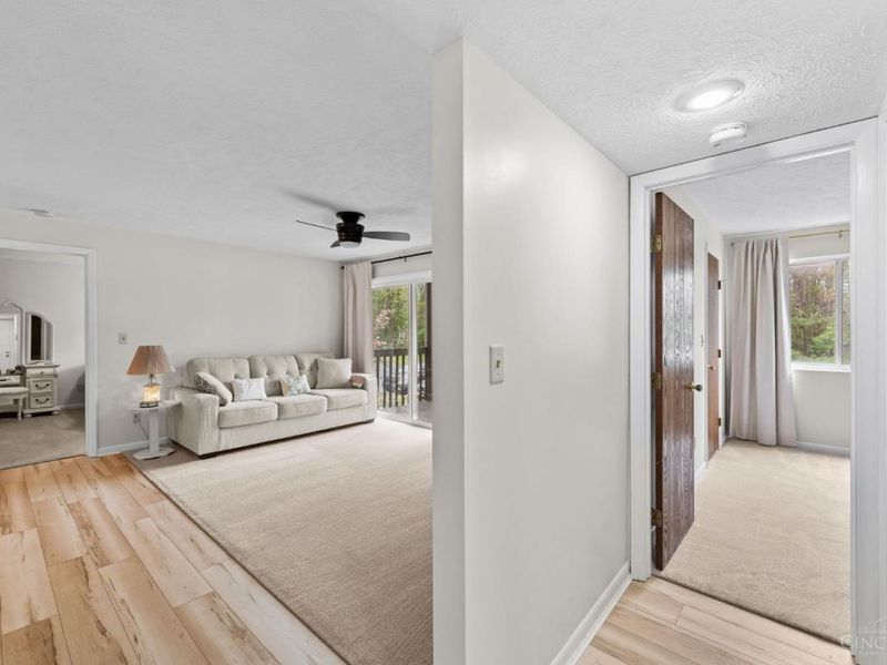 5984 Meadowcreek Drive, Unit 7, Milford, OH 45150 Photo 5