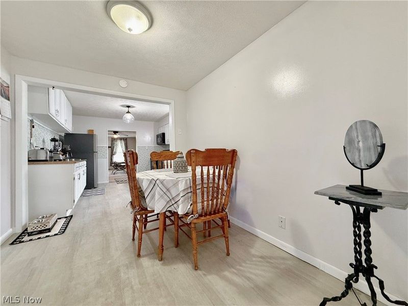 6 7th Street, Belpre, OH 45714 Photo 13