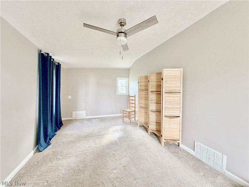 6 7th Street, Belpre, OH 45714 Photo 16