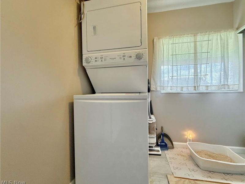 6 7th Street, Belpre, OH 45714 Photo 20