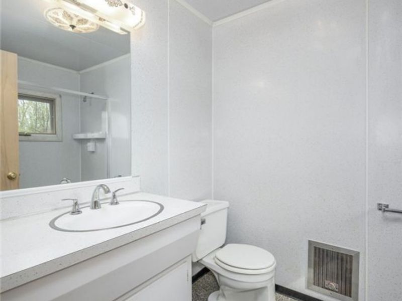 543 1/2 Gallagher Road, North Benton, OH 44449 Photo 8