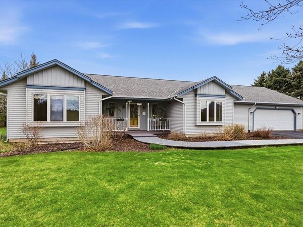 333 Lake Shore ROAD, Grafton, WI 53024