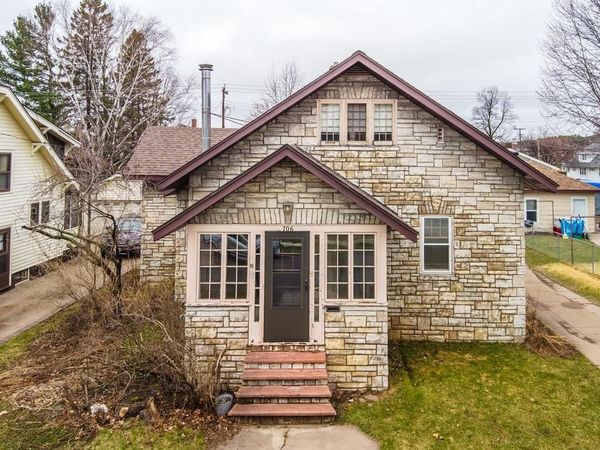 706 S 5TH AVENUE, Wausau, WI 54401