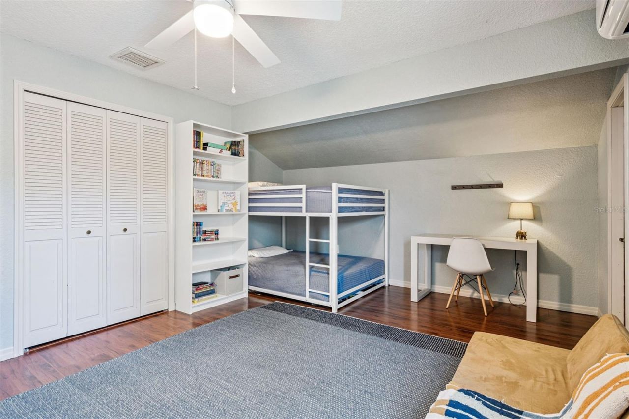 4202 Woodlynne Lane, Orlando, FL 32812 Photo