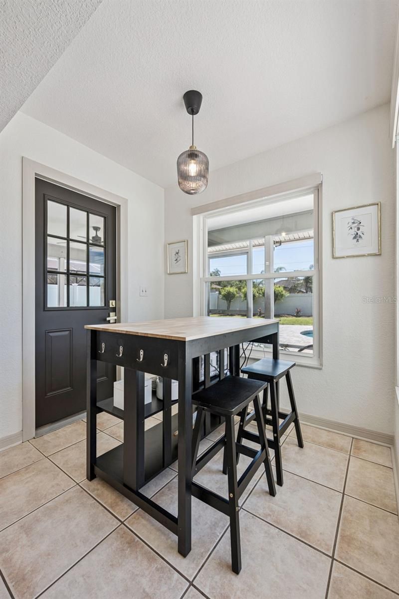 4202 Woodlynne Lane, Orlando, FL 32812 Photo