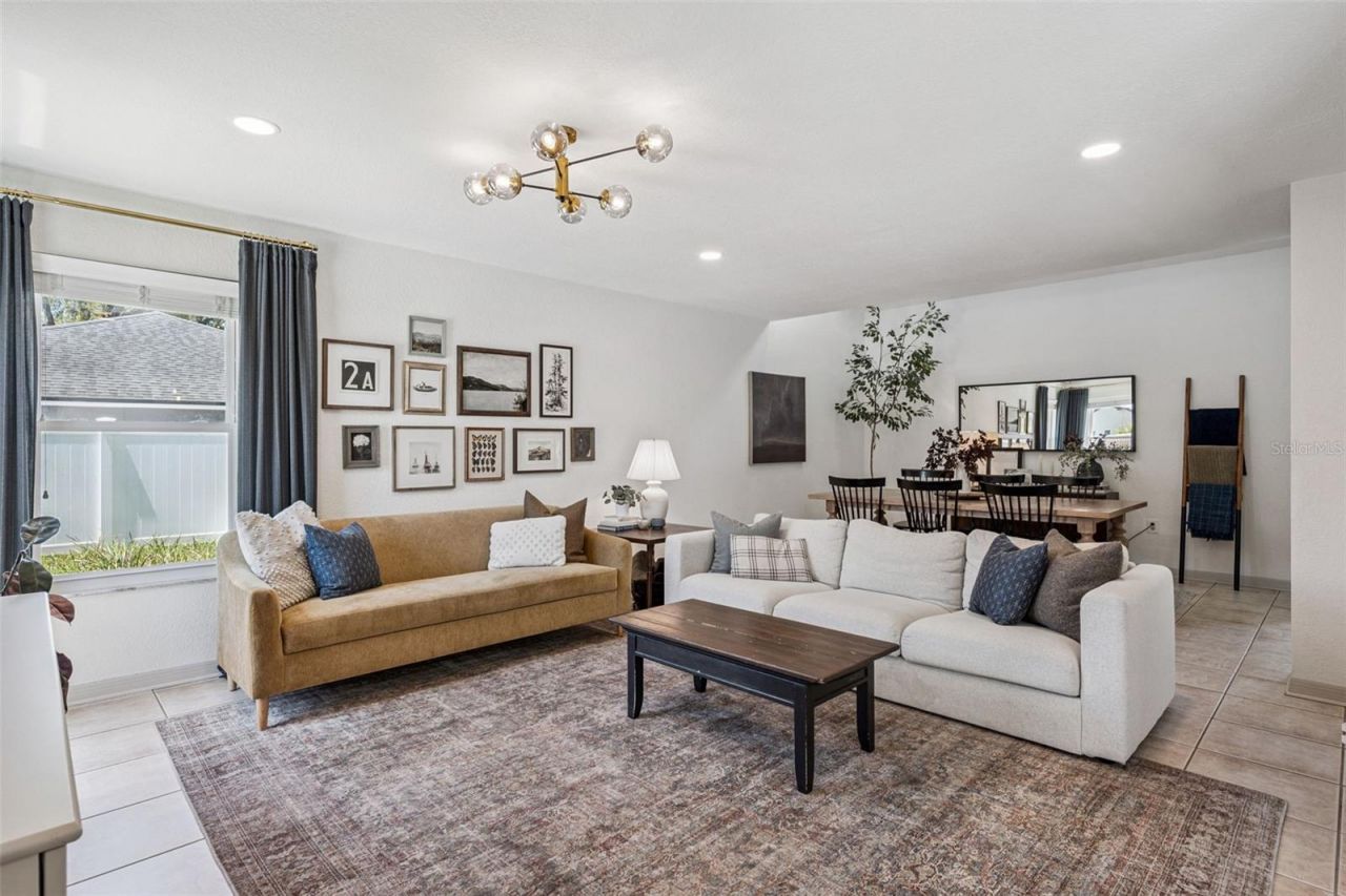 4202 Woodlynne Lane, Orlando, FL 32812 Photo