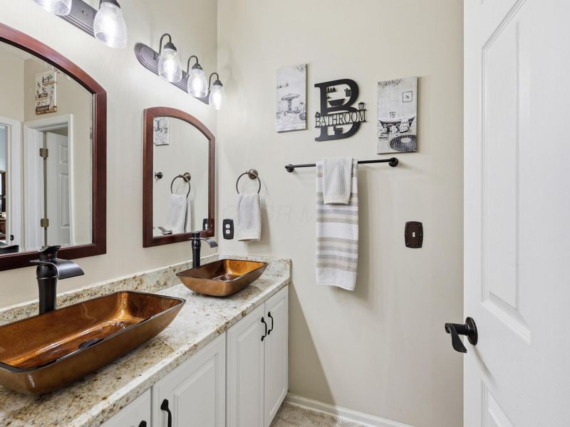 1176 Bergenia Drive, Reynoldsburg, OH 43068 Photo 16