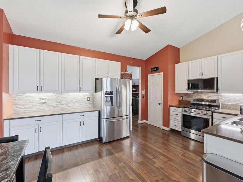 1176 Bergenia Drive, Reynoldsburg, OH 43068 Photo 4