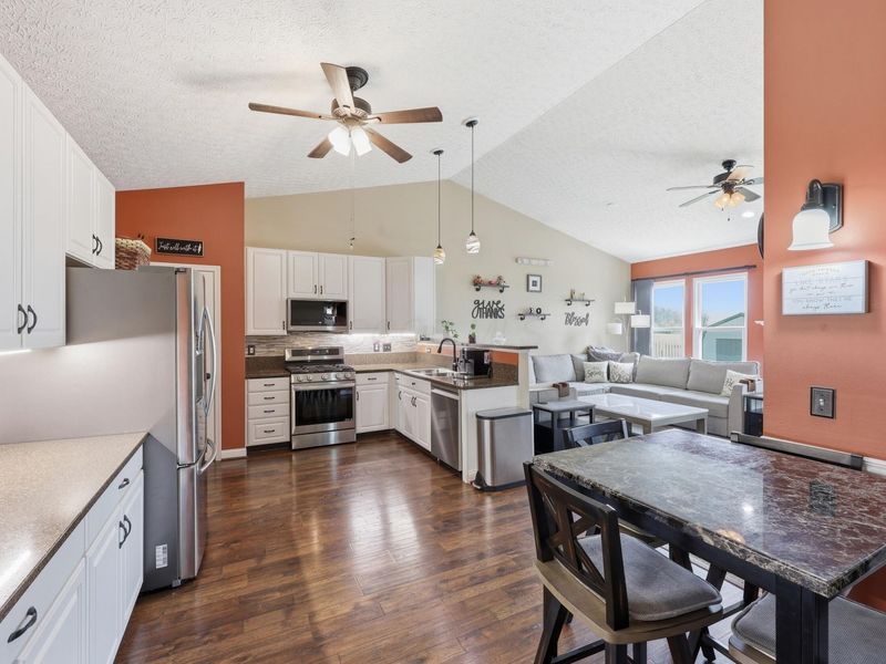 1176 Bergenia Drive, Reynoldsburg, OH 43068 Photo 5