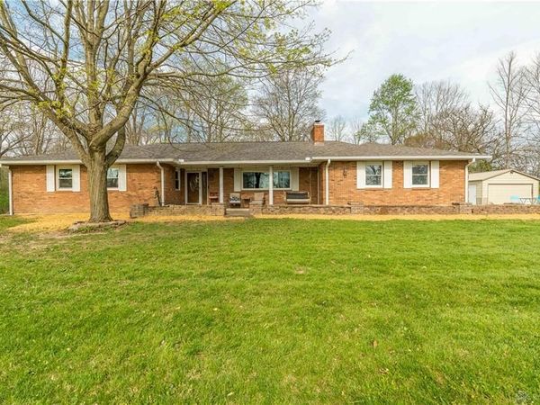 8555 Lochard Road, Sidney, OH 45365