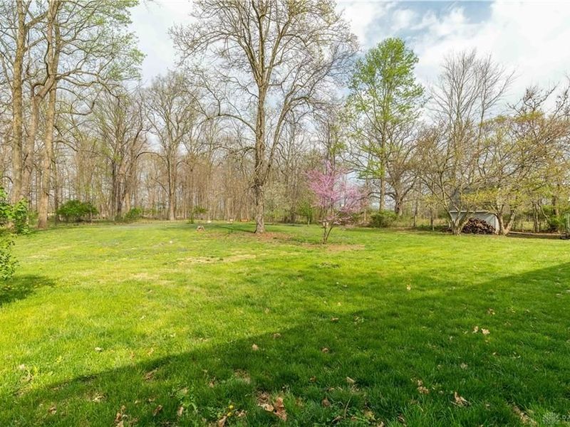 8555 Lochard Road, Sidney, OH 45365 Photo 42