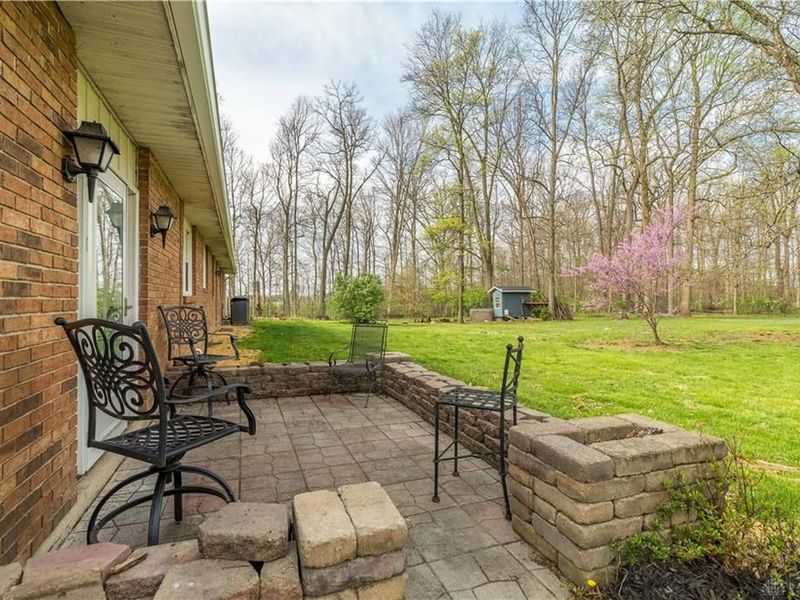 8555 Lochard Road, Sidney, OH 45365 Photo 46